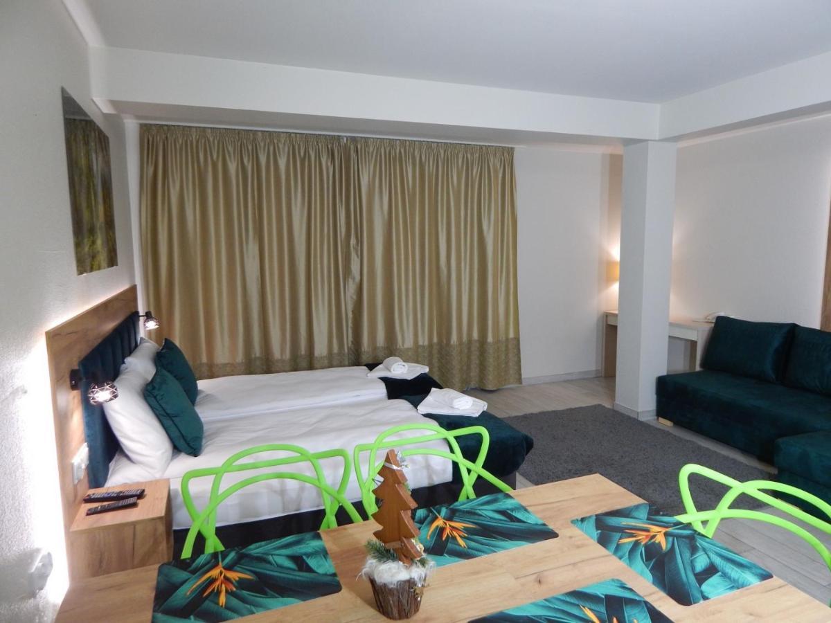 Agat Apartament Czarna Gora Sienna  Eksteriør bilde